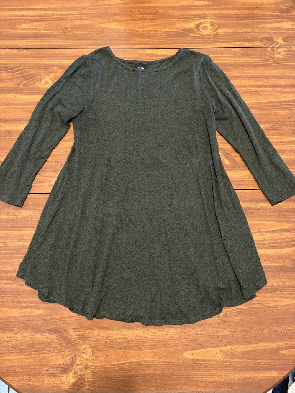 S Woman’s sweater
